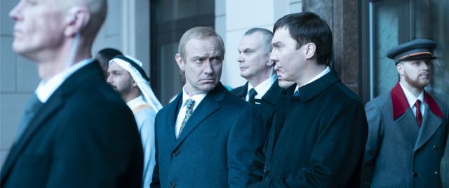 le-mage-du-kremlin-d-olivier-assayas